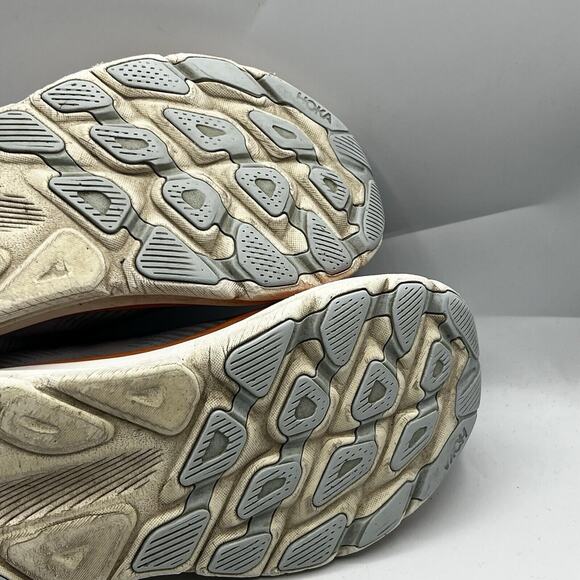 Hoka One One Clifton 9 Women Size 7.5 Blue Running Shoes Sneakers B1127896 ABIW - Picture 10 of 13